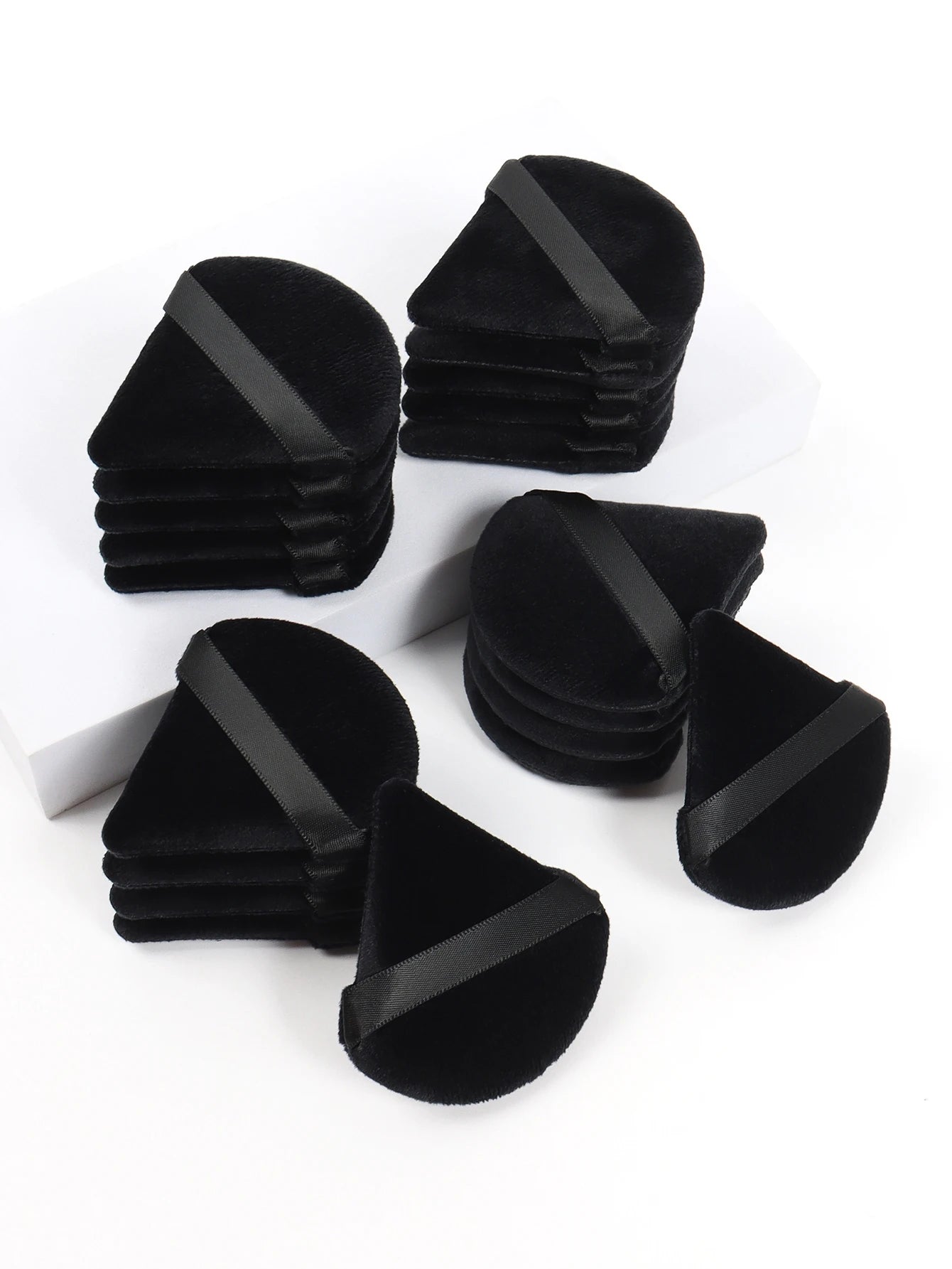 Black Triangle Powder Puff – Soft Velvet Makeup Sponge for Foundation & Powder
