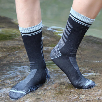 Waterproof Hiking Socks – Breathable Thermal Outdoor Socks for Skiing, Camping & Riding